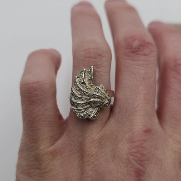 Size 7.5 Sterling Silver Unique Heavily Tarnished And Worn Ring A3128 - Picture 4 of 8